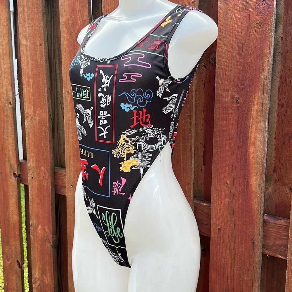 Black Graphic Mesh Women's 2Piece Set Size S - Picture 4 of 16